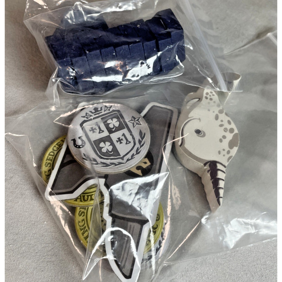 King's Forge Board Dice Strategy Game + Masterworks & Apprentices Expansions - Picture 8 of 11